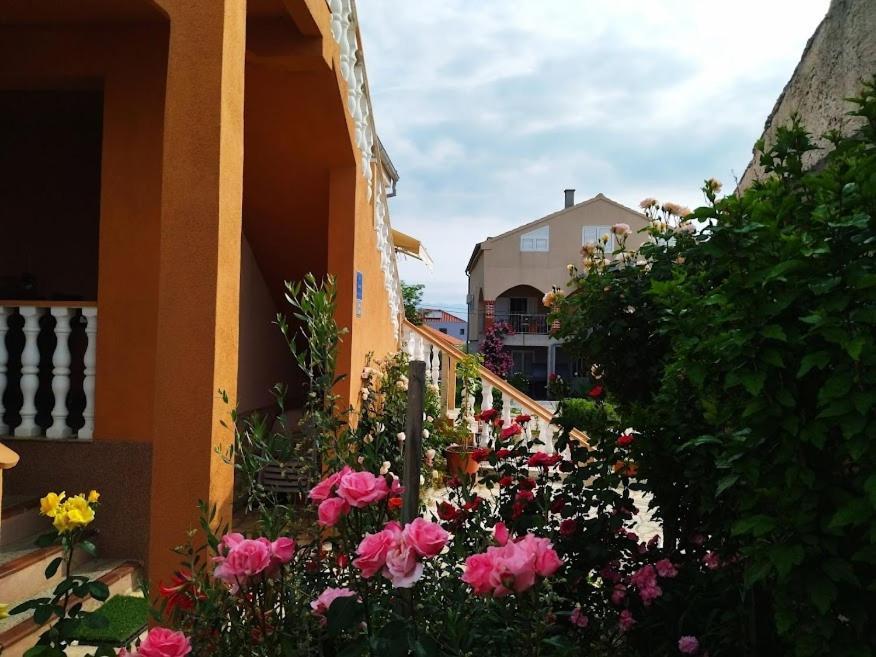 Apartment In Nin With Terrace, Air Conditioning, Wi-Fi Esterno foto